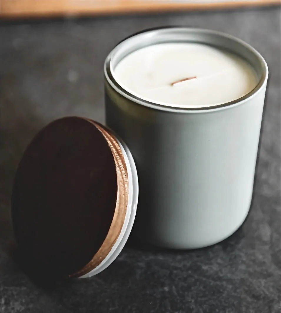 apples & maple bourbon - Wylie Candle Co.
